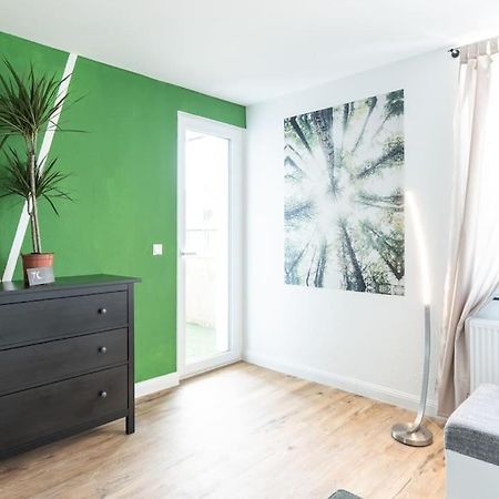 Nature Inspiration Apartment With Balcony & Grill Bbq In Duisburg Mitte Central Station 10 Mins & Big Tv With Photo Lights Eksteriør bilde